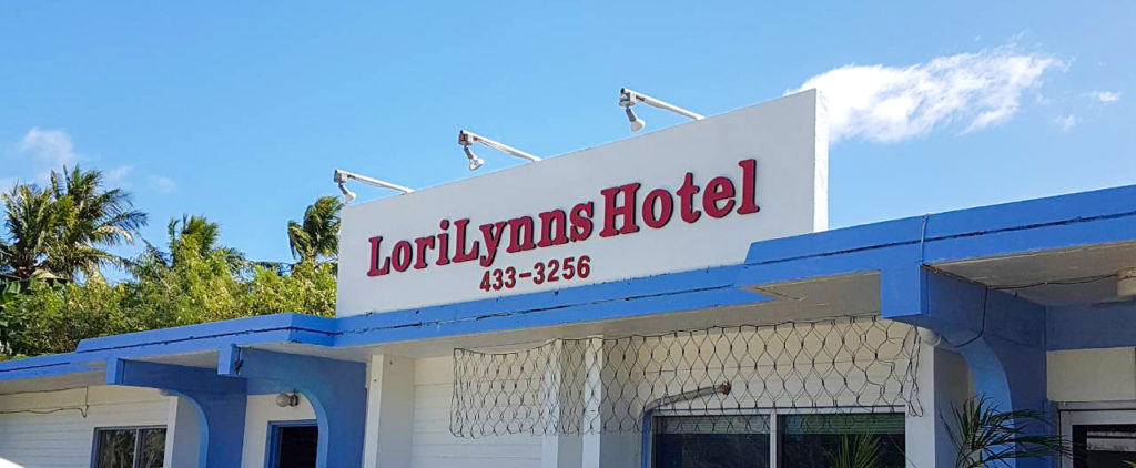 ロリリンズホテルはテニアン島にあるプチホテル